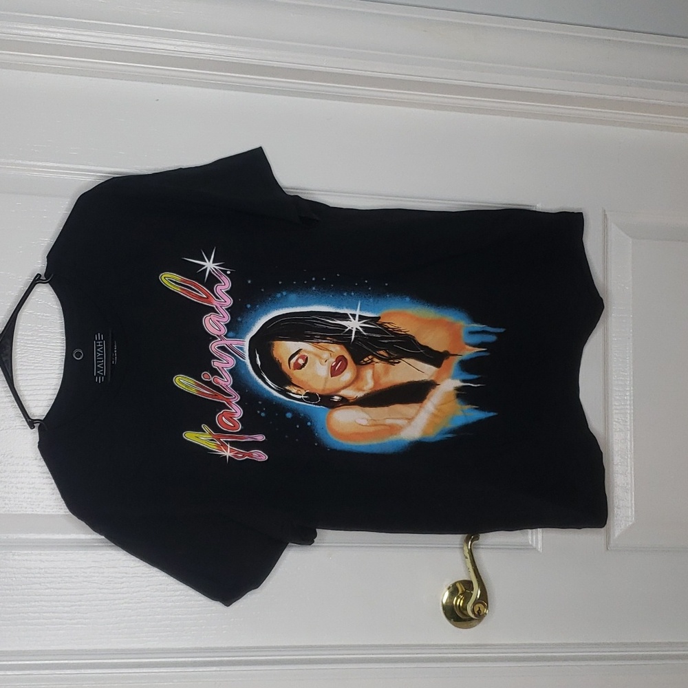 Aaliyah Band T-Shirt Size Large